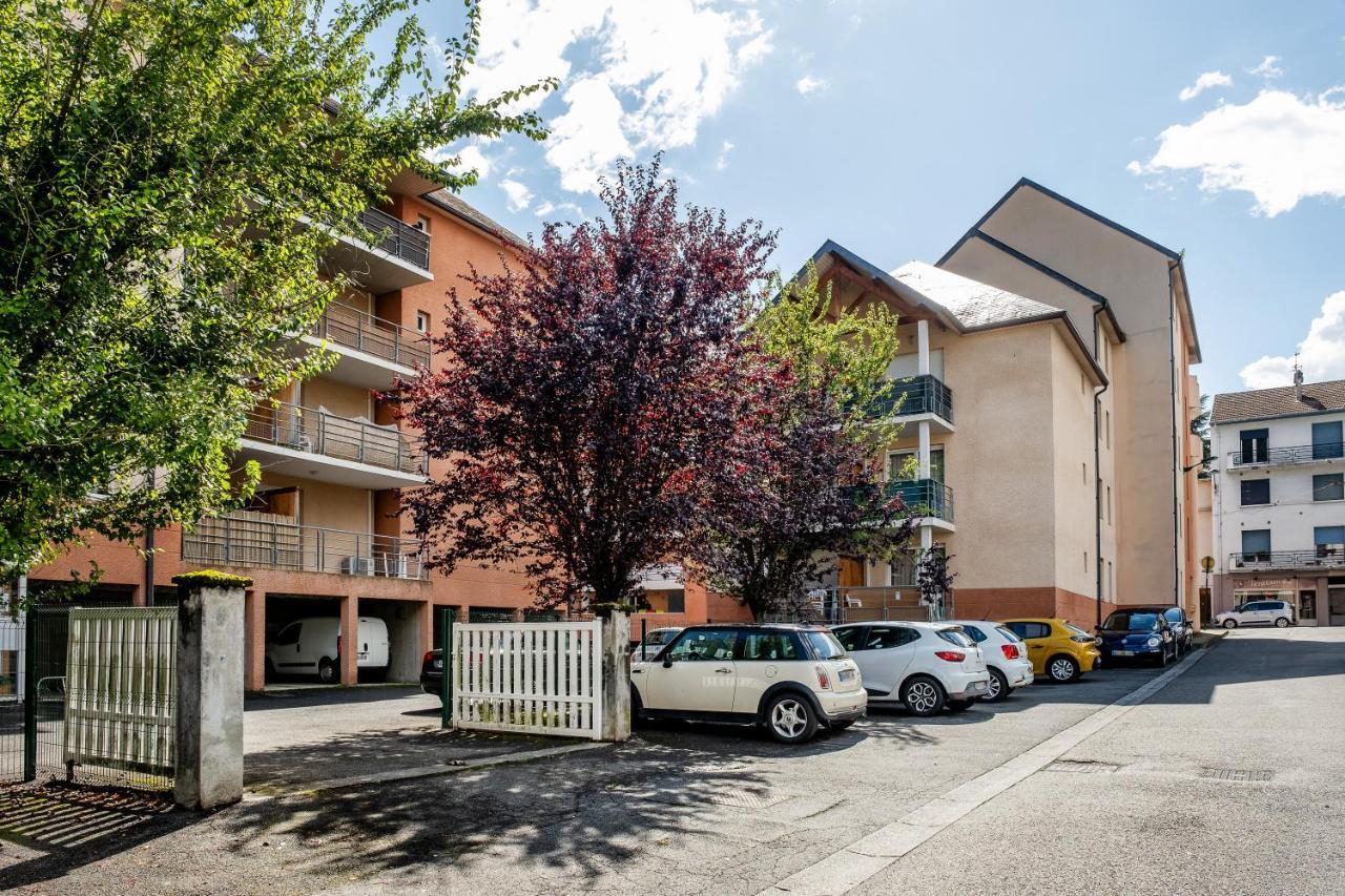 Appart. T 1 Bis, Centre Ville, Entierement Renove Lourdes Bagian luar foto